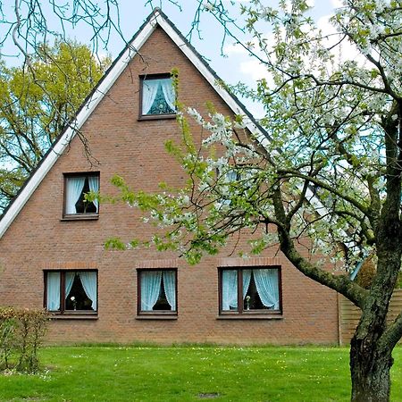 Landgasthof Kasch - Hotel Und Restaurant Malente Bagian luar foto