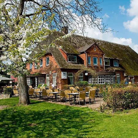 Landgasthof Kasch - Hotel Und Restaurant Malente Bagian luar foto