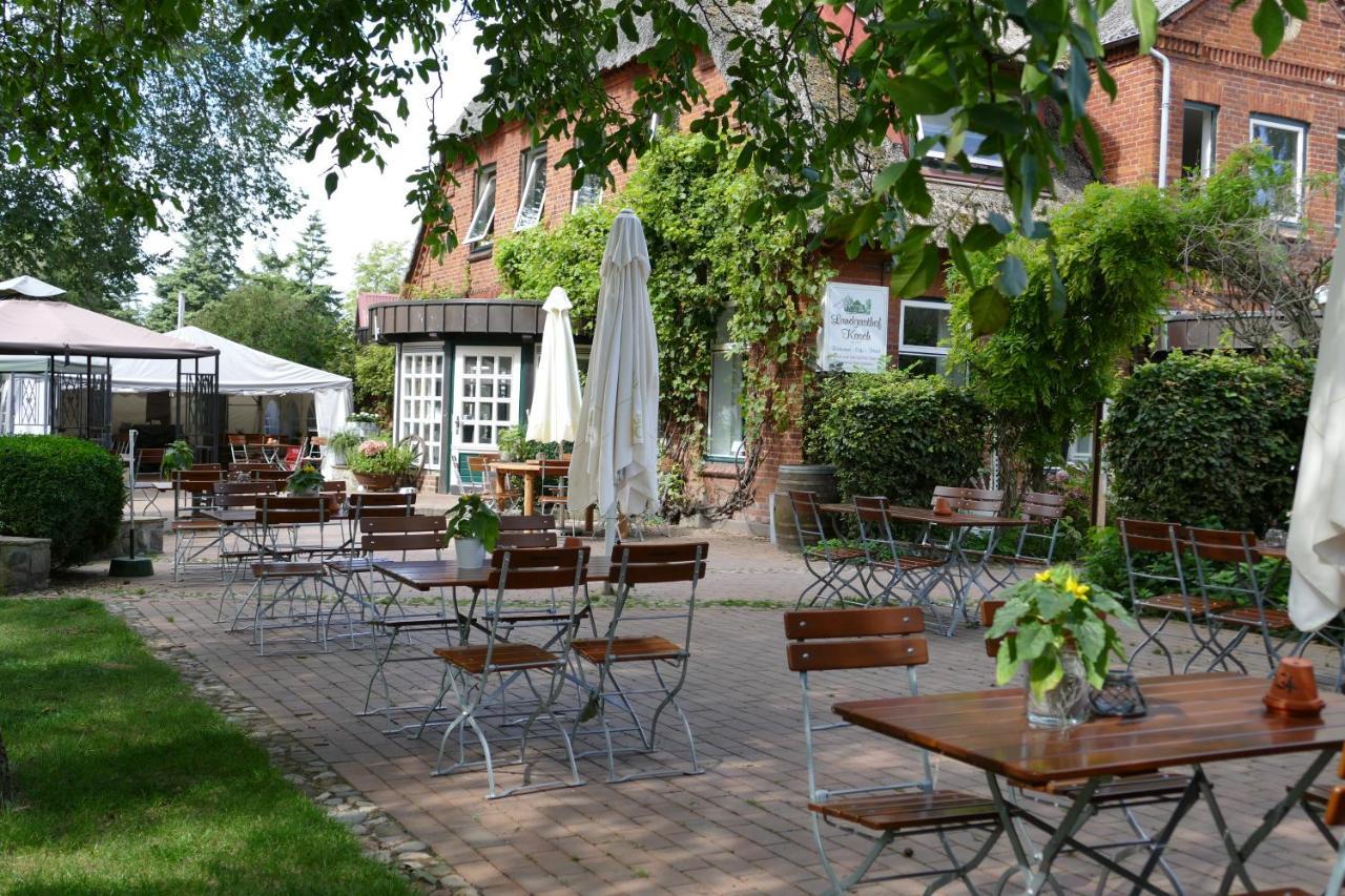 Landgasthof Kasch - Hotel Und Restaurant Malente Bagian luar foto