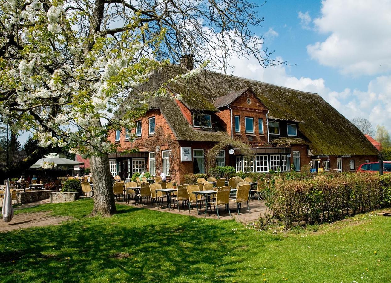 Landgasthof Kasch - Hotel Und Restaurant Malente Bagian luar foto